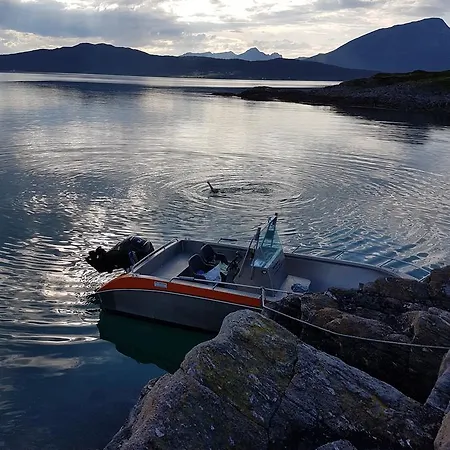 Senja Arctic Lodge Stonglandseidet